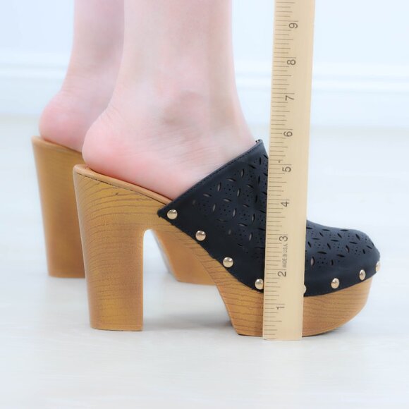 Black Studded Platform Clogs Retro Lightweight Faux Wood Block Heel Mules - Picture 6 of 15